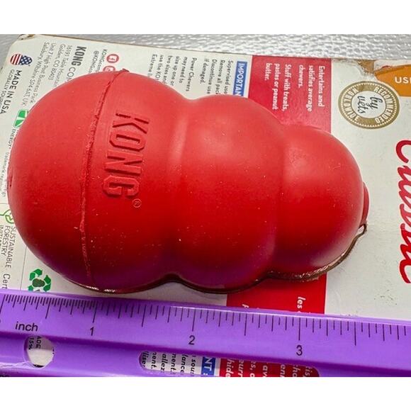 Kong Classic Dog Toy - Red - Medium - Non-toxic & non-splintering Chew Toy - Picture 4 of 5